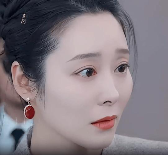 短剧的意外走红:素人演员的一夜成名记
